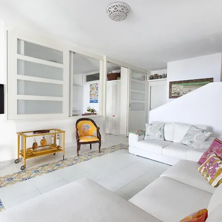 Estate4home - Mapi Villa