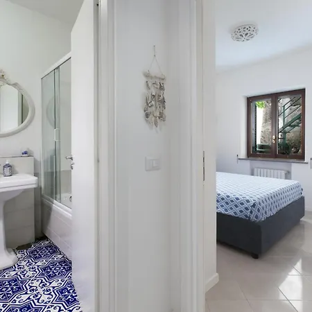 Estate4home - Mapi Villa Massa Lubrense